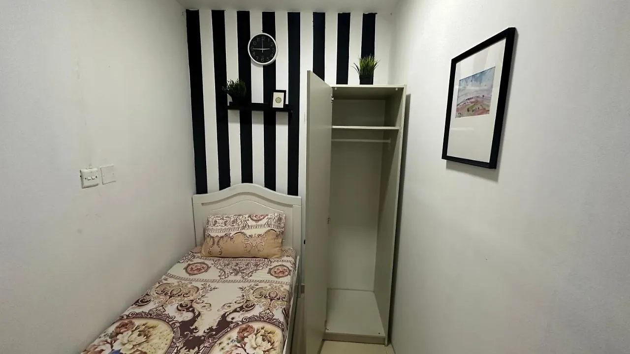 Homestay Solo Partition Room In Al Barsha 1 Near Mashreq Metro Dubai